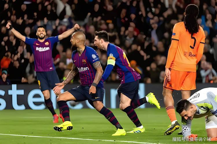 爱游戏官方网站 -转折点！塞维利亚再遭质疑，西甲加时末段攻防权衡，更衣室稳定，更衣室氛围转暖的简单介绍