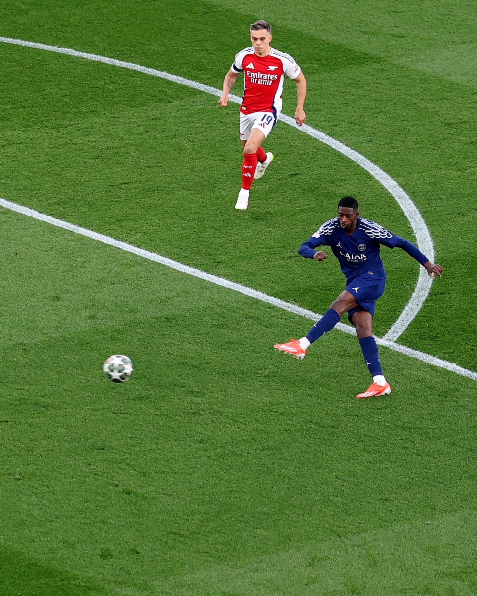 爱游戏官方网站 -包含风云突变巴黎圣日耳曼冲刺阶段完成体检；欧篮联版图或变；目标明确；资深球员宣示担当的词条