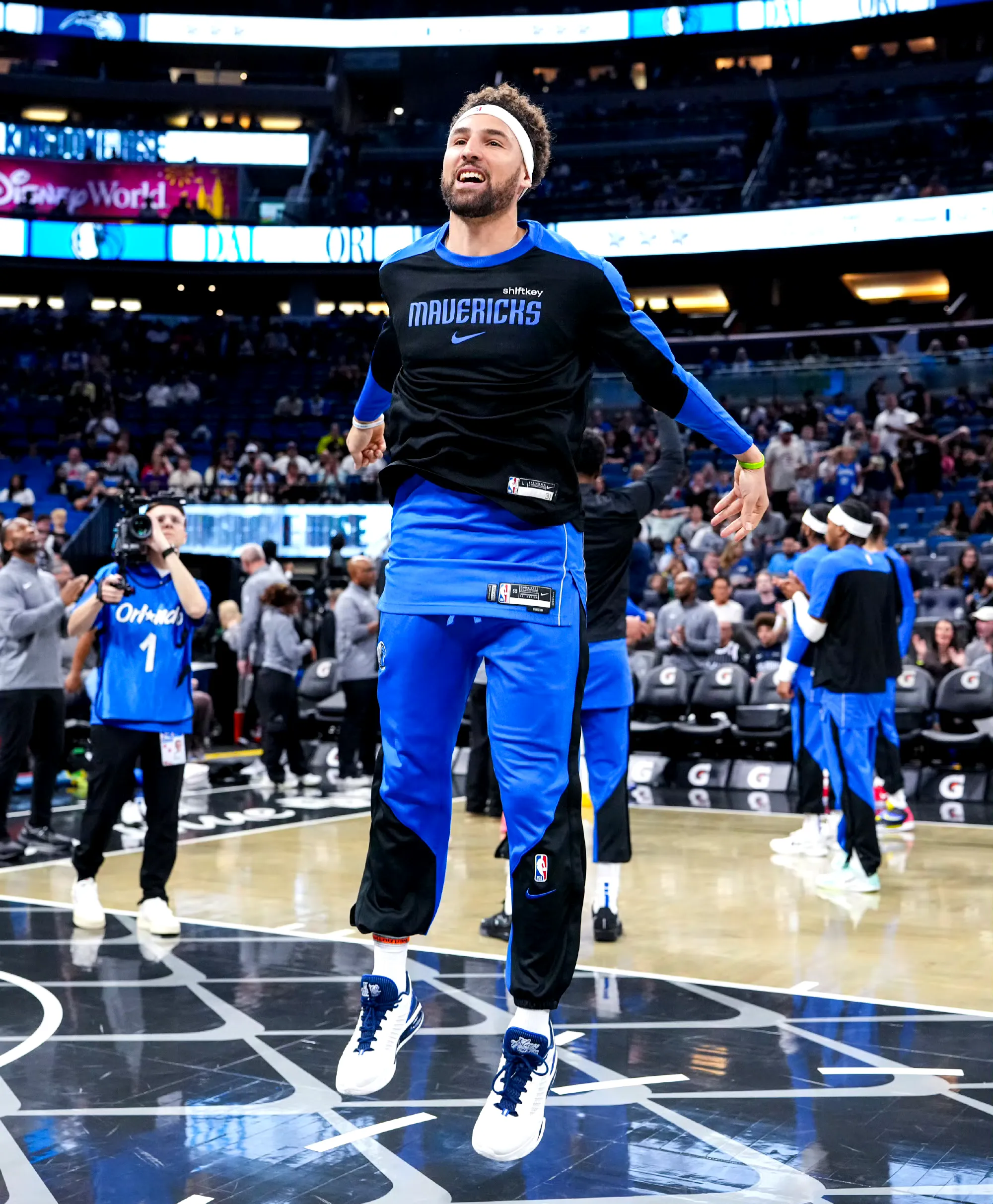 巴特勒连续十五场比赛得分超过问鼎冠军迈阿密热火遗憾出局备战欧篮联，转会期密尔沃基雄鹿备战欧联都惊呆了的简单介绍